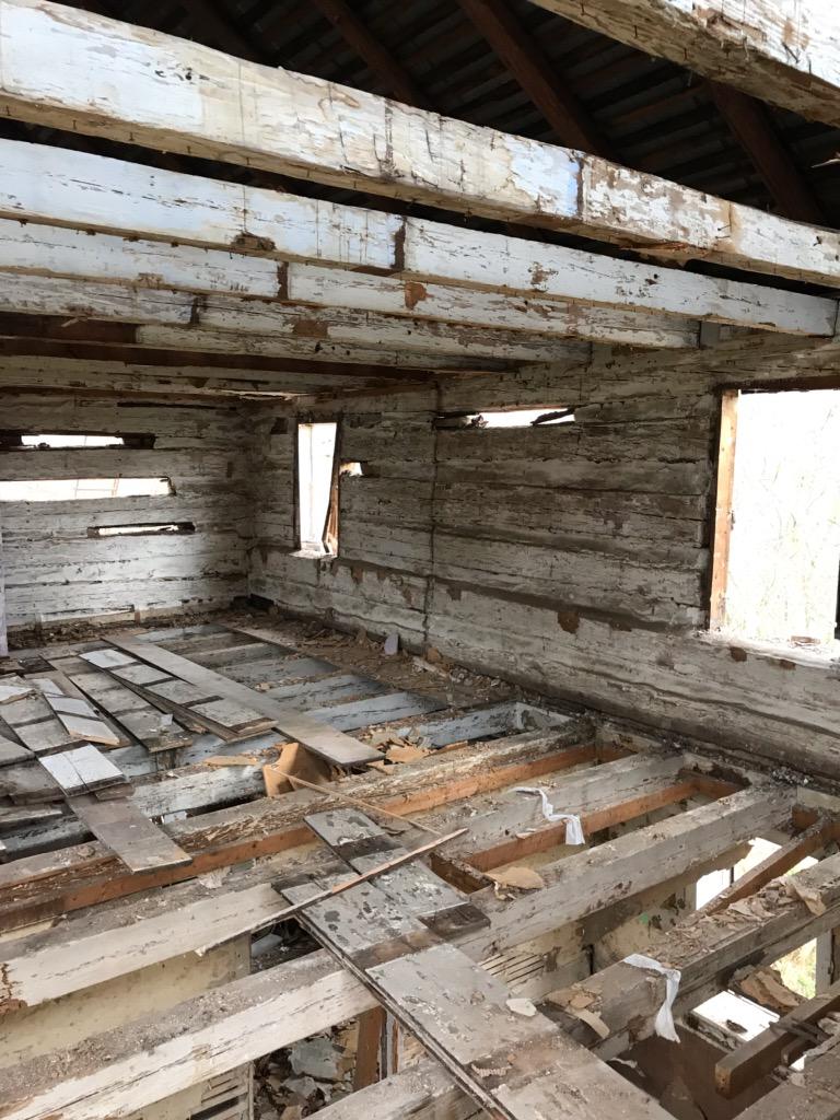 Saddle Notch Cabin Reclaimed Wood and Antiques Perkasie, Bucks County, PA